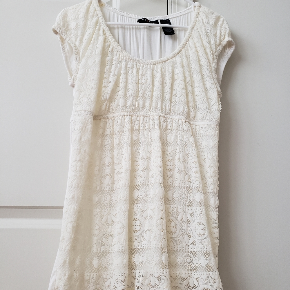 Like New 💖 Cream Lace Baby Doll Top Size Adult Small or Youth Junior Girls14-16